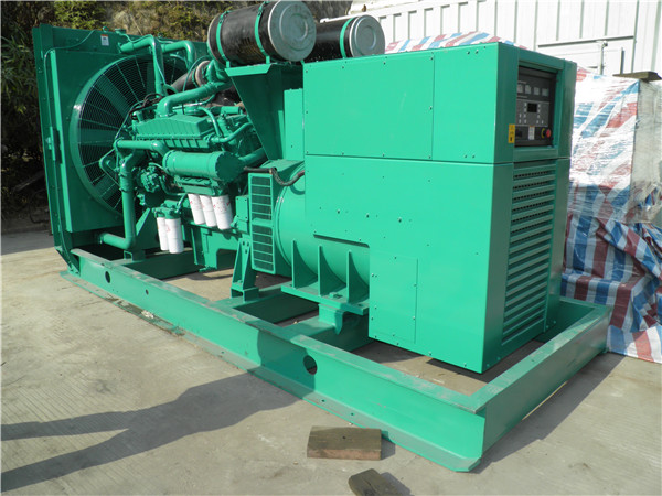 安塞发电车出租-柴油发电机组在使用的过程中应该做好哪些防护工作